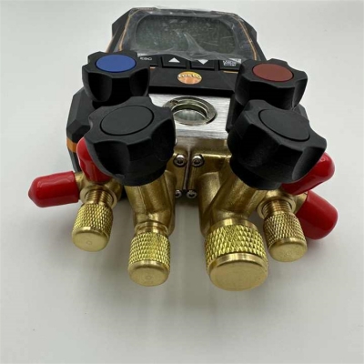 Musktool--Testo 557s Smart Vacuum Kit - Smart Digital Manifold With Wireless Vacuum and Clamp Temperature Probes